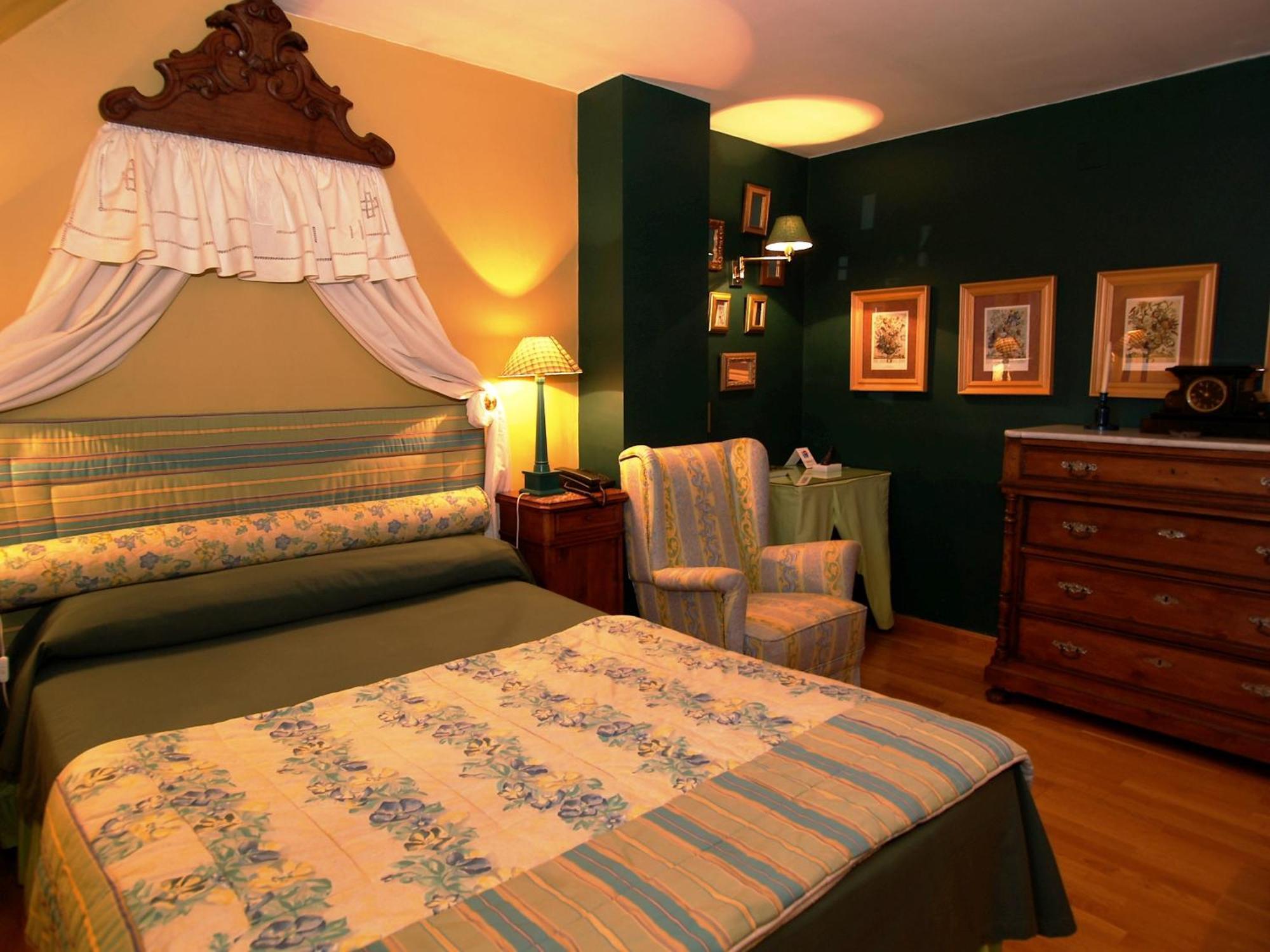 Hotel Almud Sallent de Gállego Habitación foto